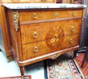 Commode marquetterie 1900  105cmx x 52 h85.JPG